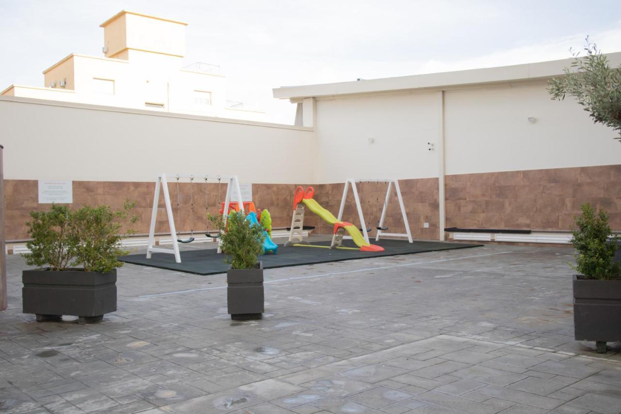 נאפולי E-Twelve Apartment מראה חיצוני תמונה