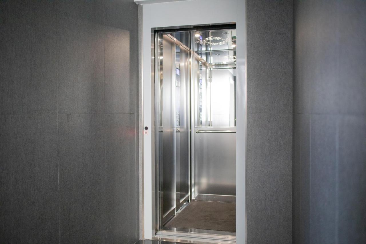 נאפולי E-Twelve Apartment מראה חיצוני תמונה