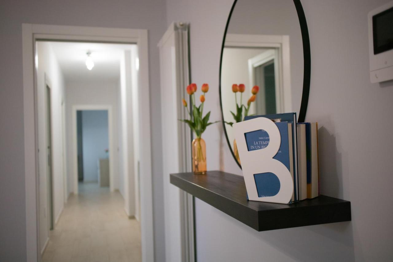 נאפולי E-Twelve Apartment מראה חיצוני תמונה