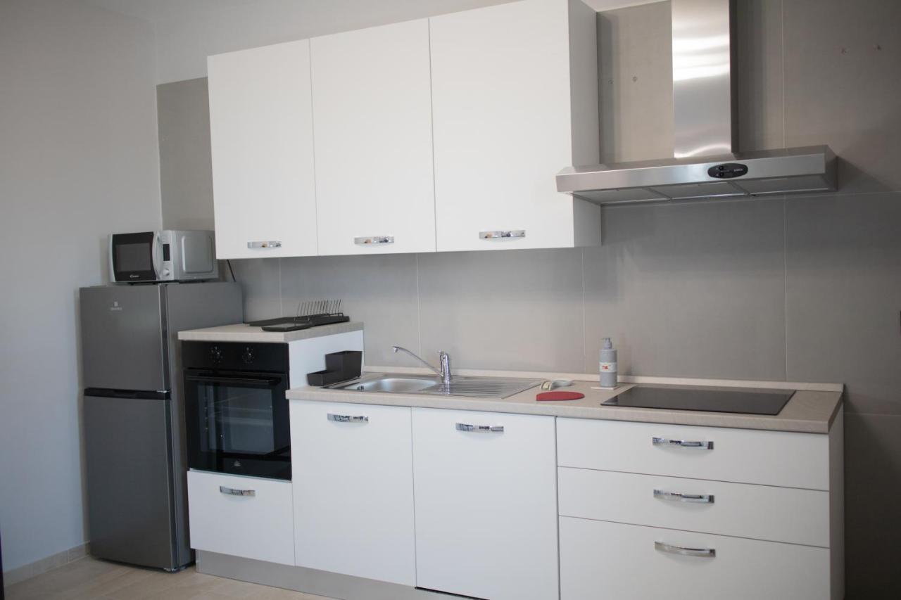 נאפולי E-Twelve Apartment מראה חיצוני תמונה